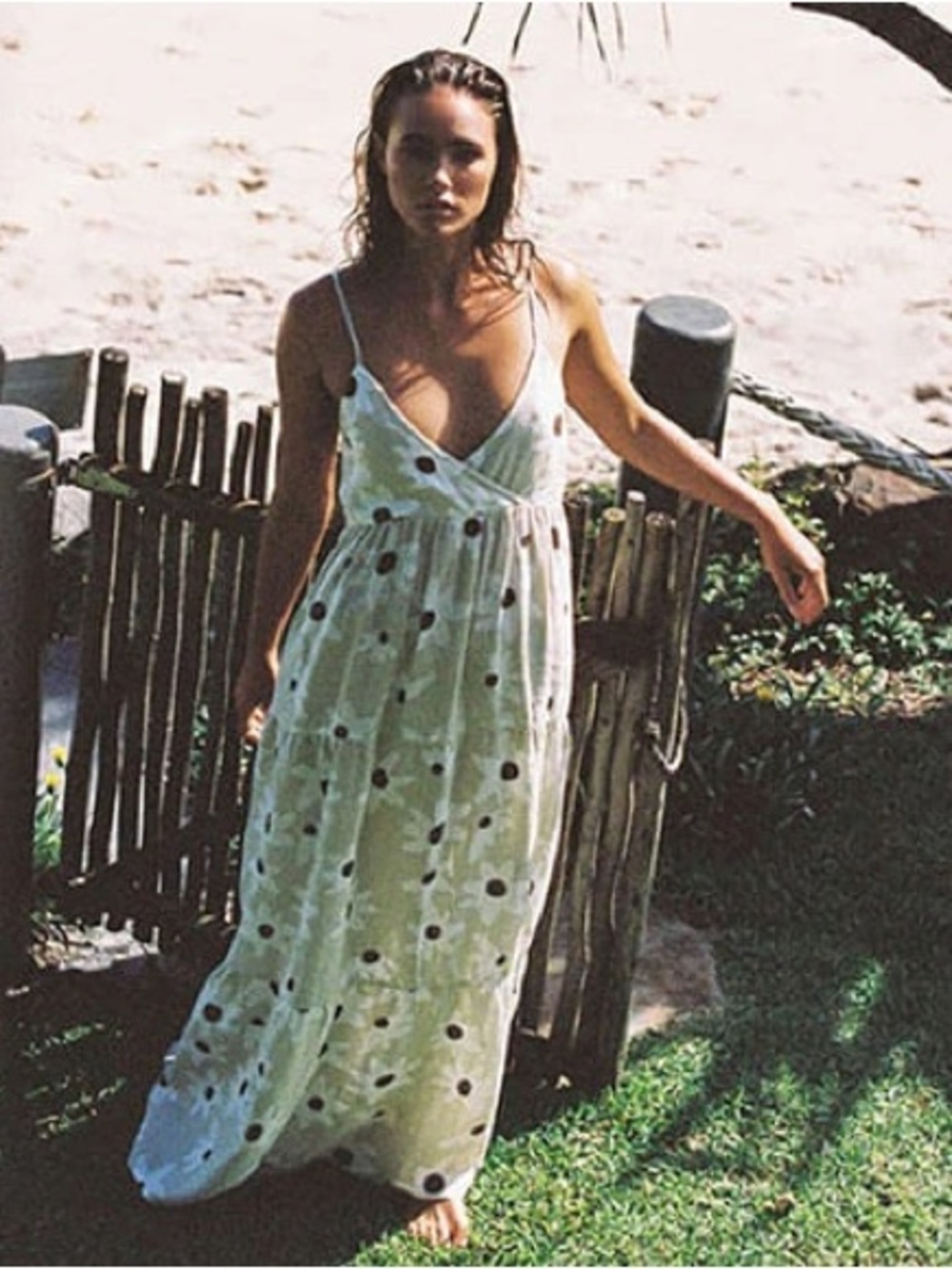 Zulu & Zephyr Paper Flower Linen Dress in pale green - Picture 2 of 4